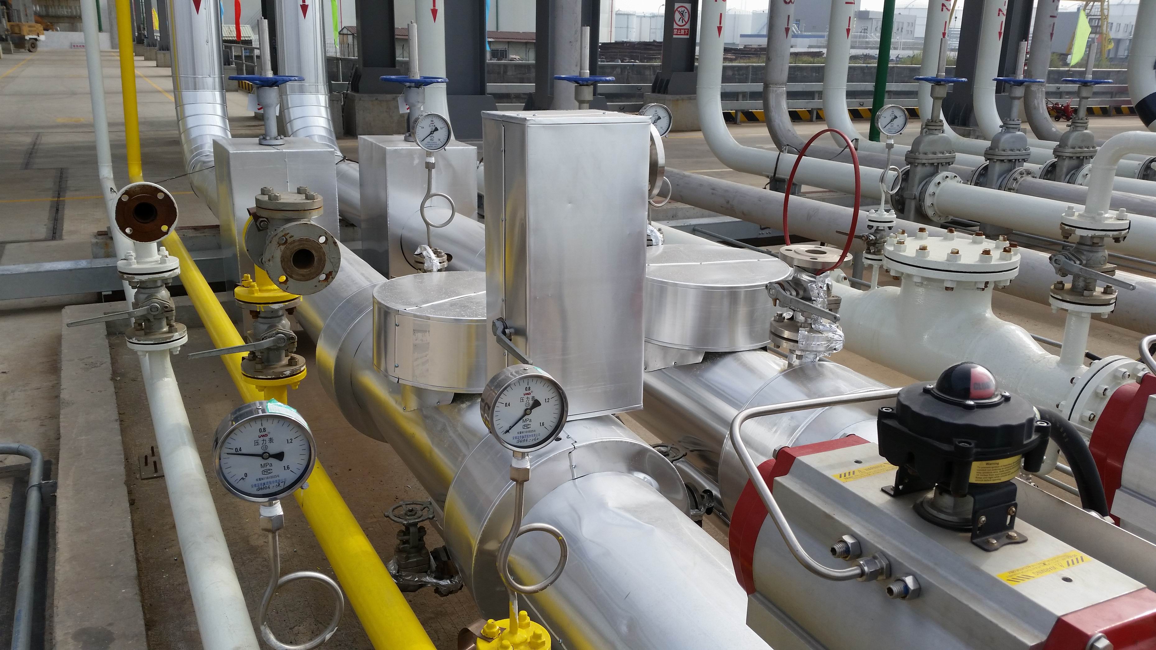 福建中原港務(wù)有限公司湄洲灣30萬立中心油庫(kù)防腐保溫工程